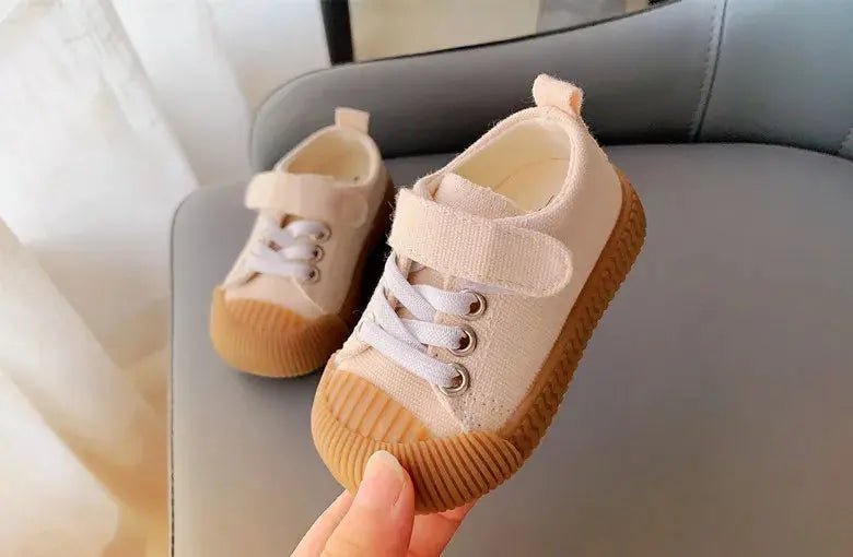 China Baby Shoes Slip On Sneakers