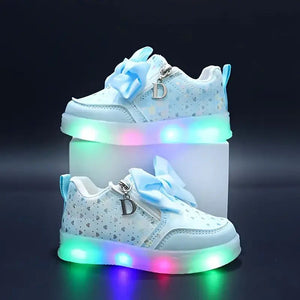 Girls' LED Light - Up Sneakers with Bow & Heart Design - Stylish Winter Shoes